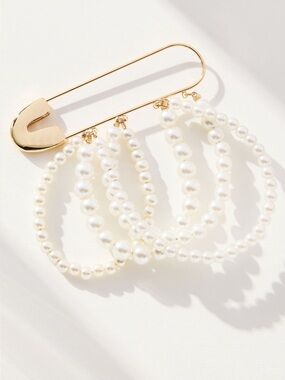 Anthropologie 14KT Gold Plated Brooch Safety Pin Pearl Strands Pin New